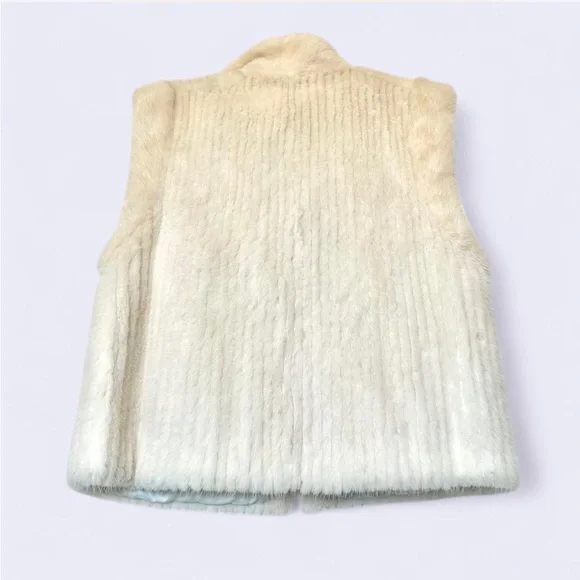 🌟FOX FUR VEST!🌟 - Picture 2 of 6